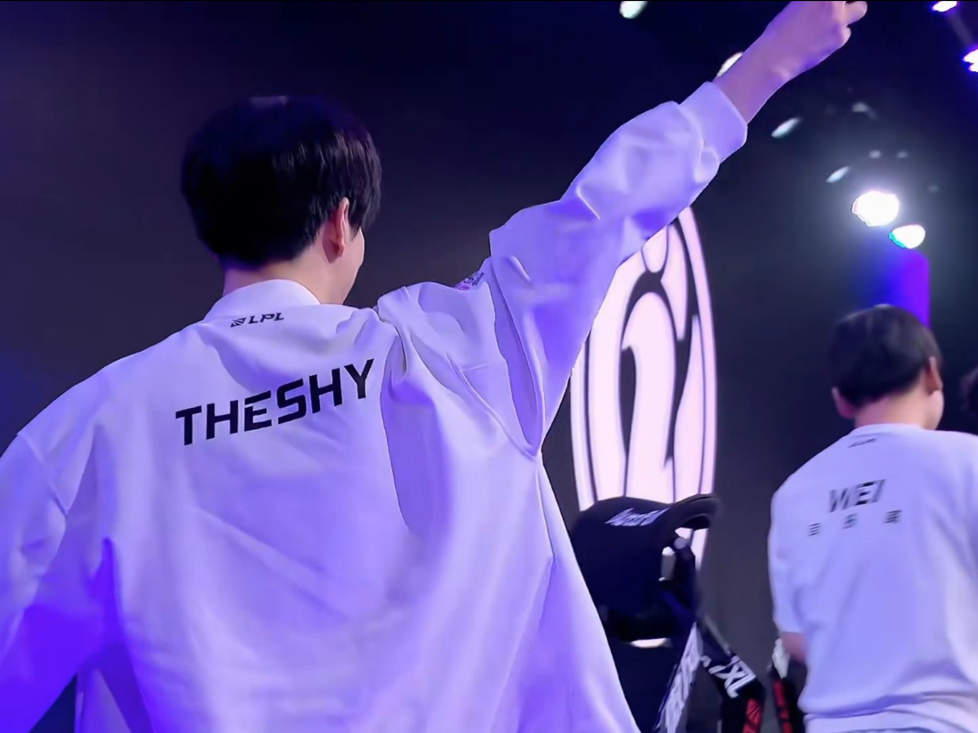 EMEA战队在VCT 2025：EMEA第二阶段总决赛前的表演赛中展示了他们的阵容